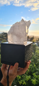 LARGE CLEAR QUARTZ CLUSTER