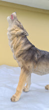 Load image into Gallery viewer, HOWLING WOLF FIGURINE-large