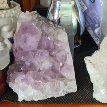 Load image into Gallery viewer, Sale💥AMETHYST CUT BASE
