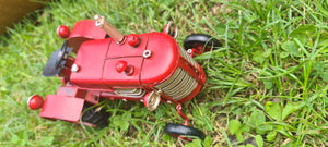 RED TIN TRACTOR