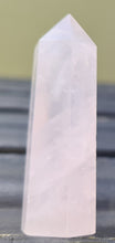 Load image into Gallery viewer, MINI ROSE QUARTZ POINTS