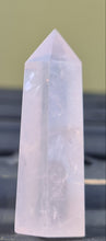 Load image into Gallery viewer, MINI ROSE QUARTZ POINTS