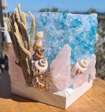 Load image into Gallery viewer, HANDMADE ROSE QUARTZ BEACHY LAMP