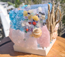 Load image into Gallery viewer, HANDMADE ROSE QUARTZ BEACHY LAMP
