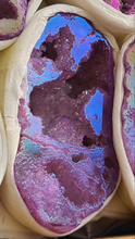 Load image into Gallery viewer, AURA QUARTZ GEODES